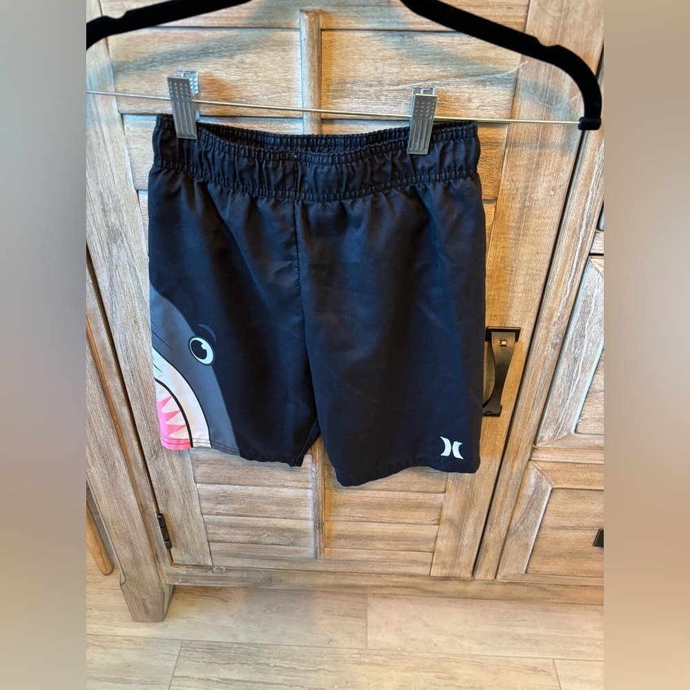 Hurley Boys Black Shark Swim Bathing Suit Shorts Size 7
